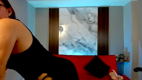 Snapshot of yelena03 chatting on 07/06/26, 10:45 yelena03 online show from 07/06/26, 10:45