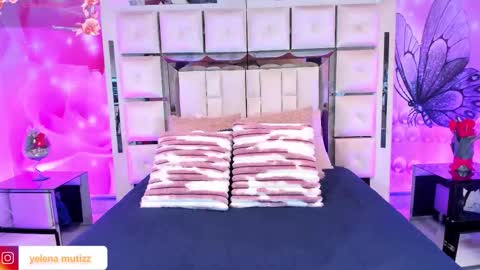 yelena  online show from 03/04/26, 01:28