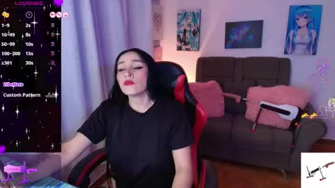 Snapshot of yeliana_sexy chatting on 06/02/26, 02:57 Valery online show from 06/02/26, 02:57