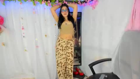 YELINA online show from 03/08/26, 07:28