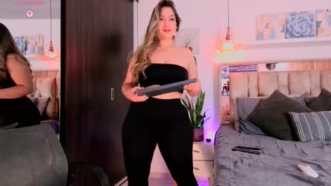 yellow_lily online show from 03/15/26, 04:46