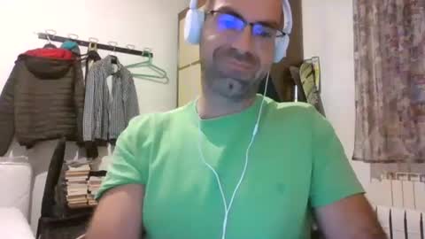 yellow_medickcine online show from 10/08/25, 07:55