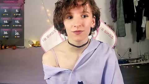 Liya online show from 11/28/25, 05:59