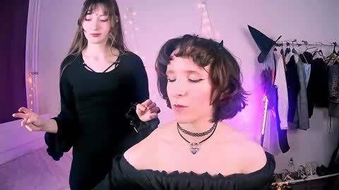 Liya online show from 03/22/26, 05:38