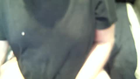 Snapshot of yellowsnakes chatting on 02/20/25, 10:48 . y e l l o w s n a k e s . online show from 02/20/25, 10:48