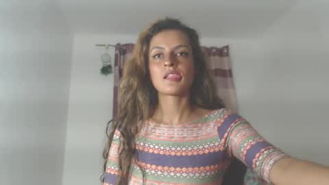 Snapshot of yemaya_28 chatting on 05/25/26, 04:51 Yemaya 28 online show from 05/25/26, 04:51