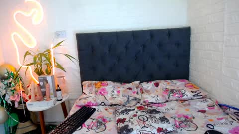 YEM online show from 03/26/26, 04:01