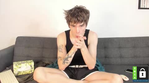 Snapshot of yen2025 chatting on 12/01/25, 06:40 Yen online show from 12/01/25, 06:40