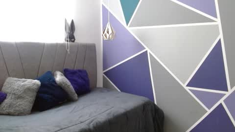 Yera  online show from 11/11/25, 12:16