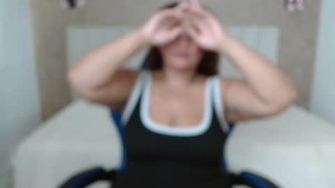 Yera  online show from 12/01/25, 12:21