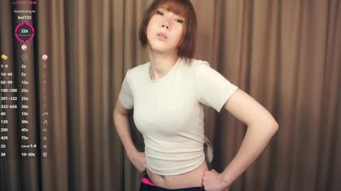 Snapshot of yerquinney chatting on 05/14/26, 01:07 Rin online show from 05/14/26, 01:07