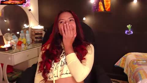 Yesi online show from 10/11/25, 02:04