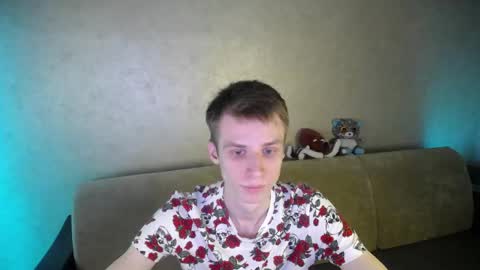 Snapshot of yes_cute_boy_ chatting on 05/26/26, 12:39 Eden online show from 05/26/26, 12:39