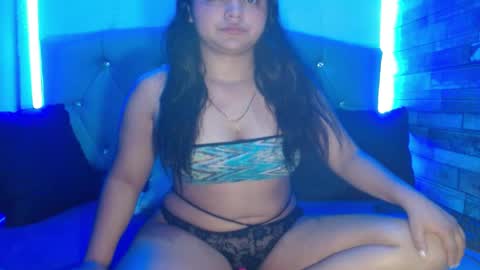 yesamin_stone18 online show from 04/20/26, 01:03