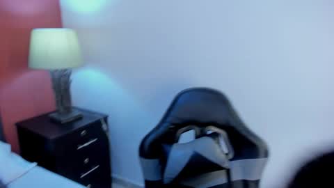 Y E S E N I A  online show from 03/02/26, 12:34