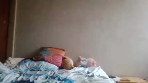 yeshuaaa999 online show from 01/14/26, 02:33