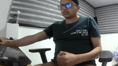 yesidxxx123_ online show from 07/15/26, 03:45