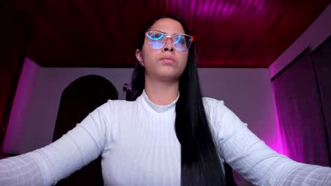 Snapshot of yesie_hot2 chatting on 12/06/24, 02:46 yesie_hot2 online show from 12/06/24, 02:46