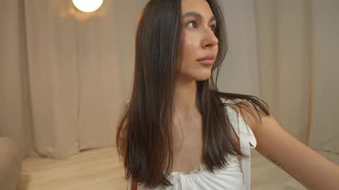 Amy online show from 04/05/26, 02:14