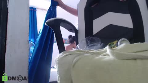 yessica and andres online show from 02/08/25, 06:12