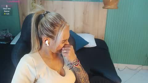 yessika_parker online show from 09/24/25, 02:04