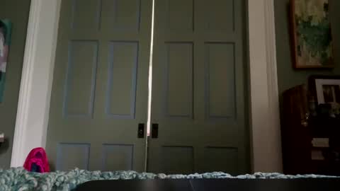 Snapshot of yessirmoreplease chatting on 02/07/25, 07:27 yessirmoreplease online show from 02/07/25, 07:27