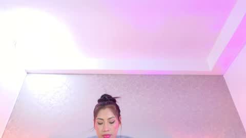 Yesy online show from 04/25/26, 01:41