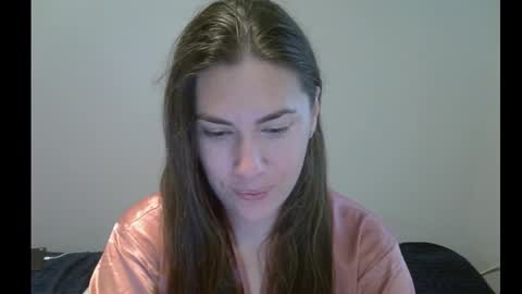 Kira online show from 09/16/25, 12:06