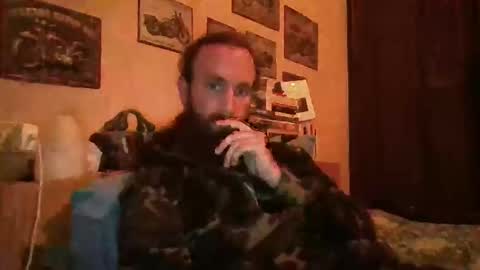 yeti_92 online show from 02/14/25, 07:23