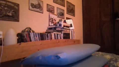 yeti_92 online show from 03/05/25, 05:29