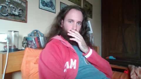 yeti_92 online show from 09/27/25, 12:21