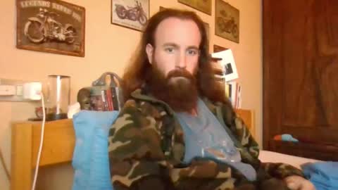 yeti_92 online show from 10/01/25, 06:41