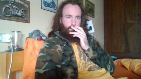 yeti_92 online show from 11/23/25, 12:49