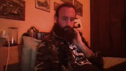 yeti_92 online show from 12/03/25, 05:22