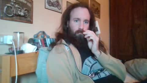 yeti_92 online show from 02/06/26, 07:45