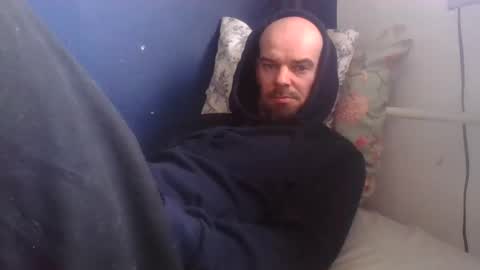 Snapshot of yewloo chatting on 03/09/25, 10:52 yewloo online show from 03/09/25, 10:52