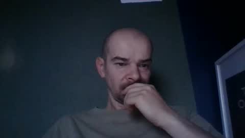 Snapshot of yewloo chatting on 11/10/25, 06:45 yewloo online show from 11/10/25, 06:45