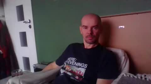 Snapshot of yewloo chatting on 11/20/25, 07:08 yewloo online show from 11/20/25, 07:08