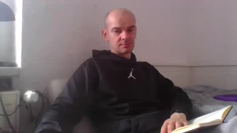 Snapshot of yewloo chatting on 03/01/26, 09:11 yewloo online show from 03/01/26, 09:11