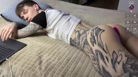 yexes online show from 02/11/26, 02:49