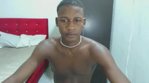 yeycom_hot07 online show from 02/16/25, 02:53