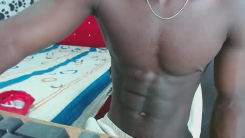 yeycom_hot07 online show from 03/04/25, 04:41