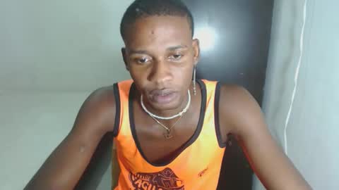 yeycom_hot07 online show from 03/06/25, 10:47