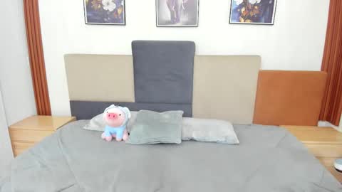 YEYE online show from 01/10/26, 02:46