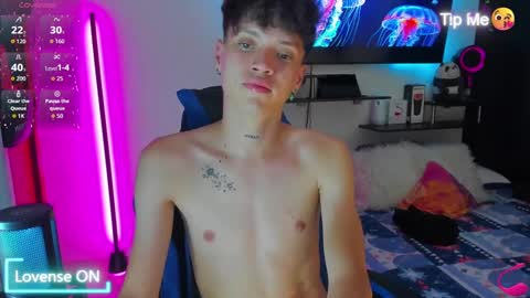 jhon online show from 09/23/25, 12:13