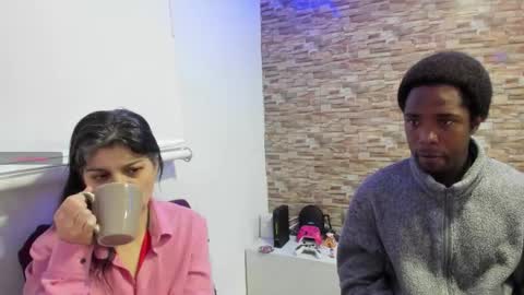 yinyyanghot online show from 11/14/25, 03:05