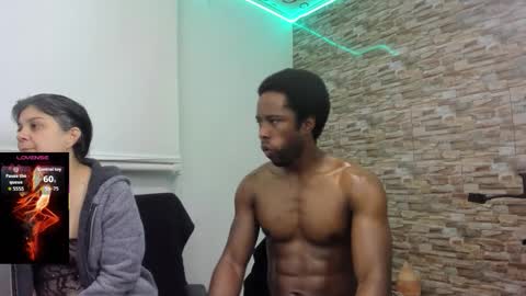 yinyyanghot online show from 11/16/25, 04:07