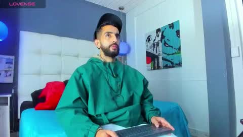 Yiyo online show from 02/03/26, 04:32