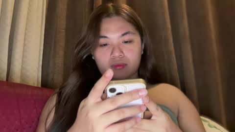 Snapshot of yllanahard chatting on 02/02/25, 09:13 yllana love online show from 02/02/25, 09:13