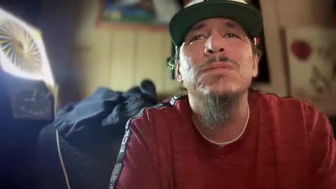 Snapshot of ymmotg chatting on 01/18/25, 02:03 ymmotg online show from 01/18/25, 02:03